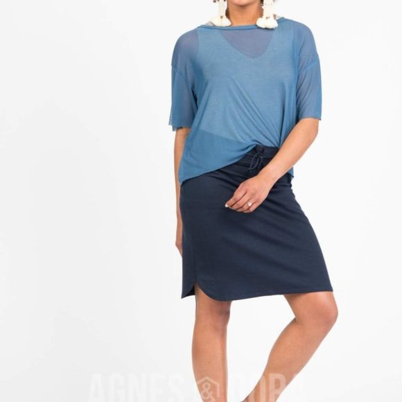 Agnes & Dora Mesh Tee Denim - Picture 1 of 4